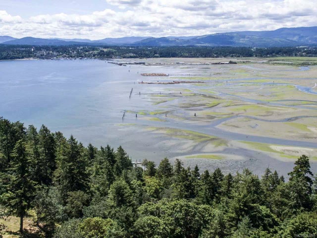 3 of 39 - 945 Khenipsen Rd, Cowichan Bay, BC