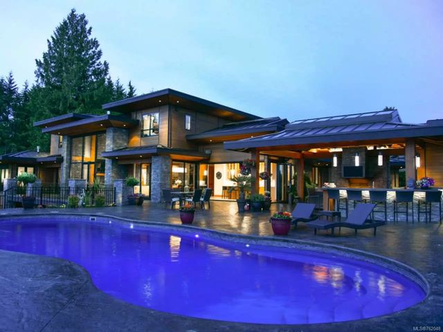 3 of 74 - 5512 Hiquebran Rd, Nanaimo, BC