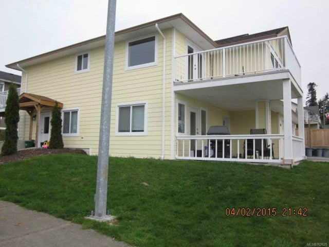 1 of 21 - 1430 Hayhurst Cres, Crofton, BC