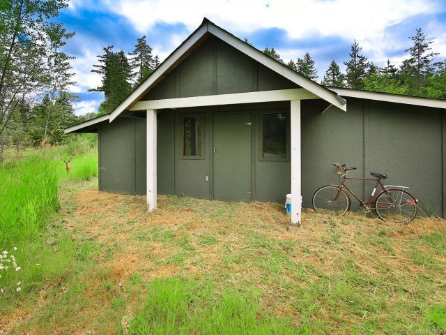 5 of 25 - 1211&1215 Station Rd, Coombs, BC