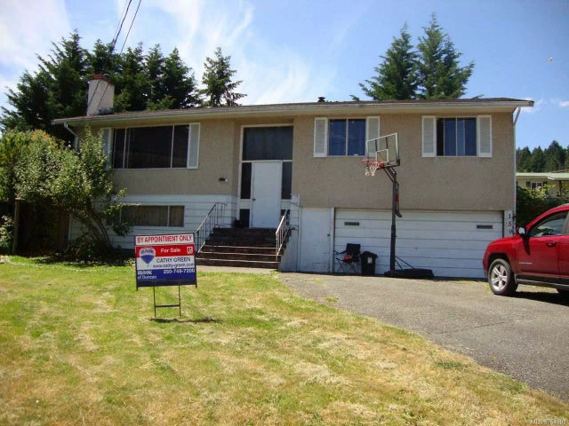 1 of 4 - 1592 Pauline St, Crofton, BC