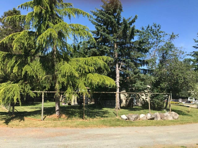 3 of 25 - 2208 Kerr Rd, Coombs, BC