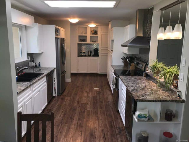 4 of 25 - 2208 Kerr Rd, Coombs, BC