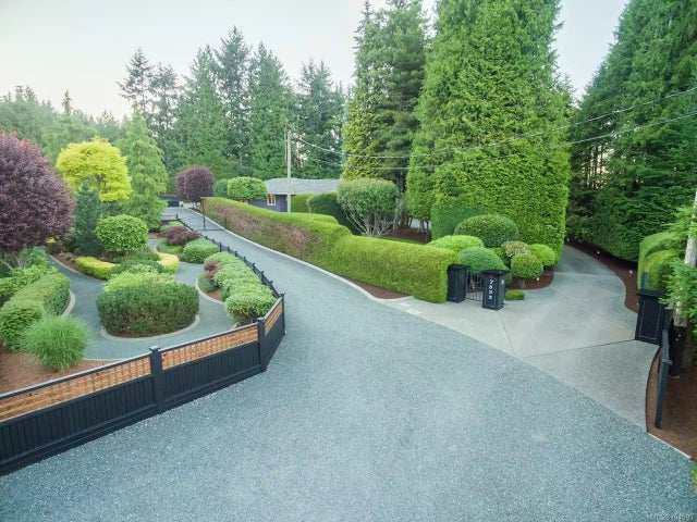 4 of 61 - 7833 Atlin Pl, Crofton, BC