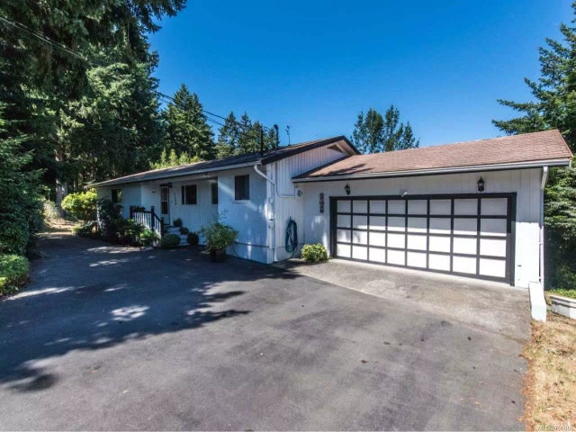 1 of 40 - 1590 Gordon Pl, Cowichan Bay, BC