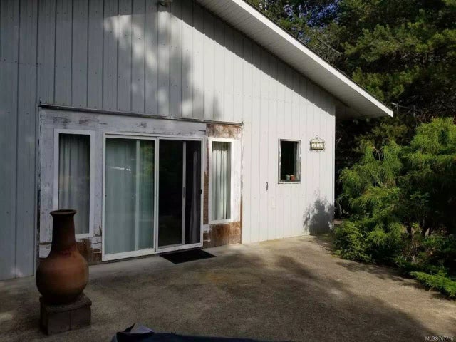 1 of 4 - 3235 Milo Rd, Coombs, BC