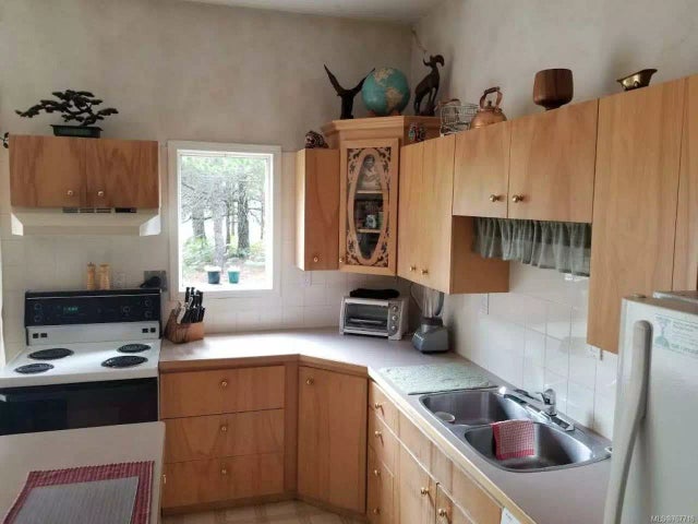 3 of 4 - 3235 Milo Rd, Coombs, BC