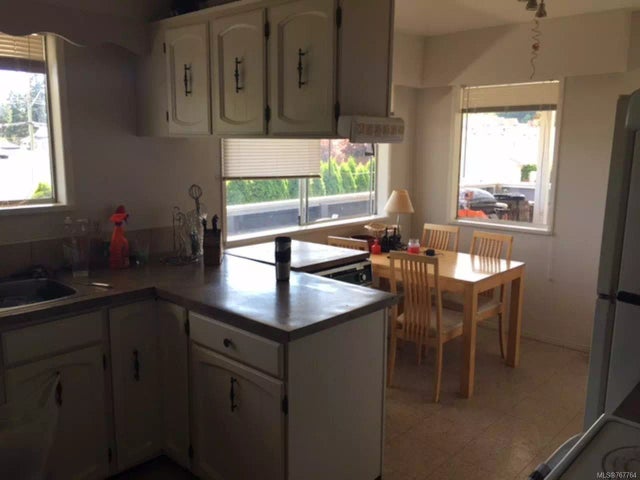 3 of 21 - 1537 Charlotte St, Crofton, BC