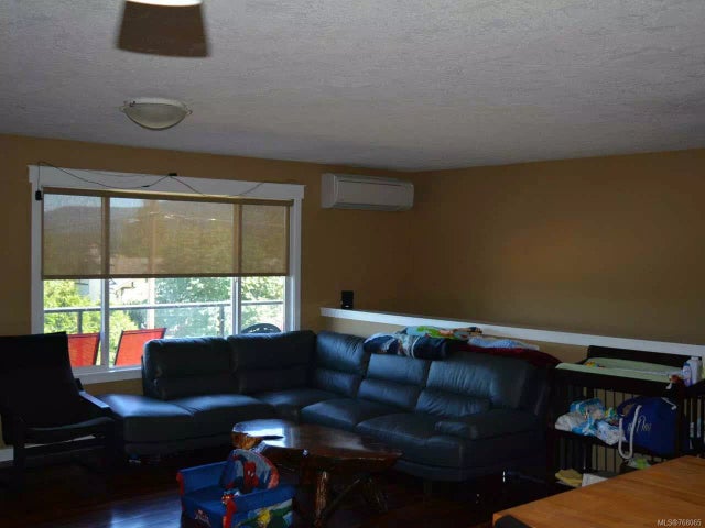 4 of 11 - 8058 Musgrave St, Crofton, BC