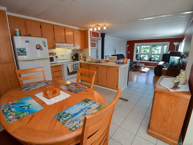 4 of 27 - 1700 Alberni Hwy 20, Coombs, BC