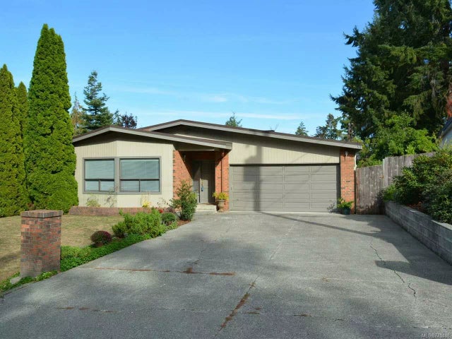 1 of 19 - 4649 Alder Glen Rd, Cowichan Bay, BC