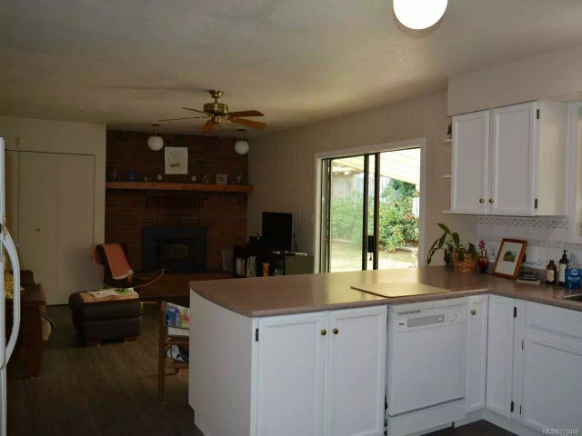 2 of 19 - 4649 Alder Glen Rd, Cowichan Bay, BC