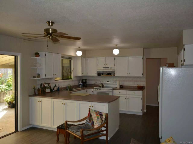 3 of 19 - 4649 Alder Glen Rd, Cowichan Bay, BC