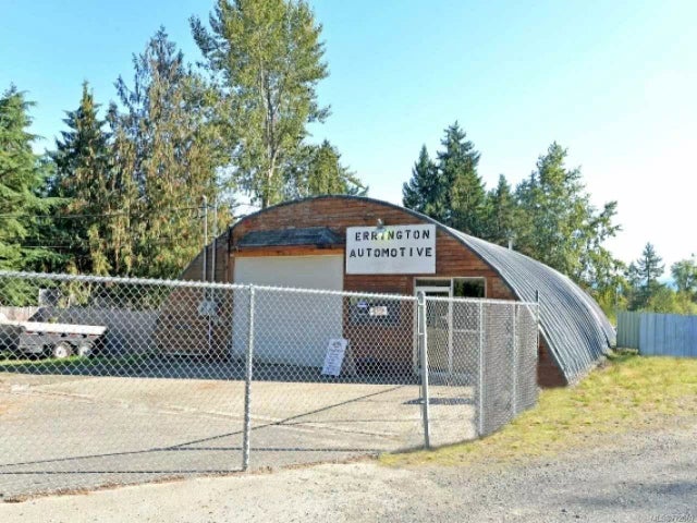 4 of 10 - 1586 Mckibbon Rd, Errington, BC