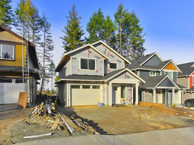 2 of 15 - 528 Steeves Rd, Nanaimo, BC