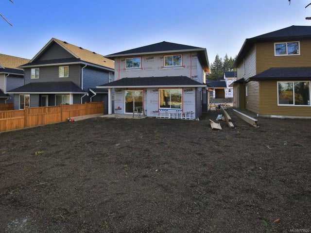 3 of 15 - 528 Steeves Rd, Nanaimo, BC