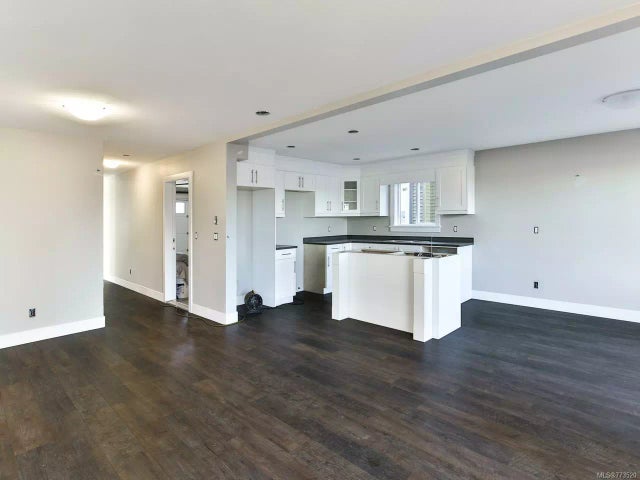 5 of 15 - 528 Steeves Rd, Nanaimo, BC
