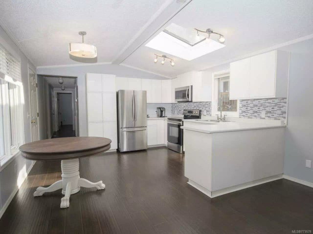 4 of 9 - 3100 Rinvold Rd 16, Coombs, BC