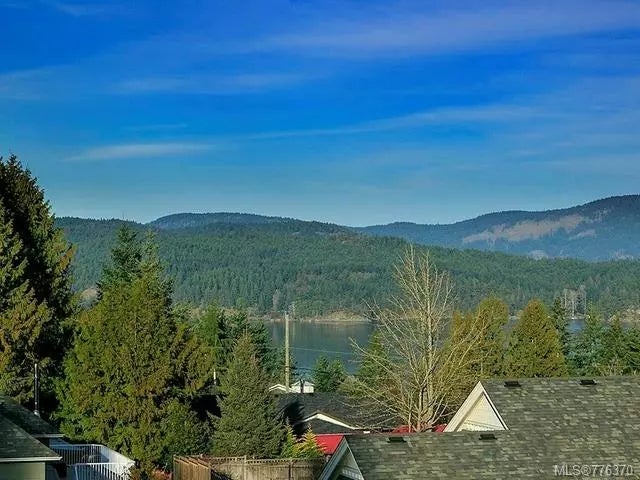 3 of 29 - 4549 Royal Island Terr, Cowichan Bay, BC