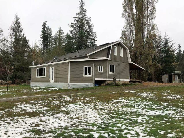 1 of 21 - 1525 Longmoor Rd, Coombs, BC