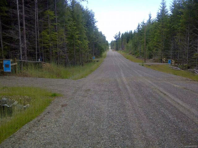 4 of 5 - Lt 13 Pratt Rd, Coombs, BC