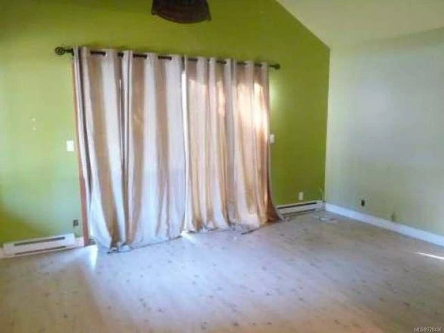 4 of 5 - 1094 Dobler Rd, Errington, BC