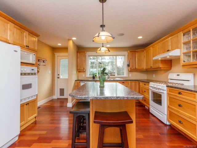 5 of 37 - 4410 Sears Rd, Cowichan Bay, BC