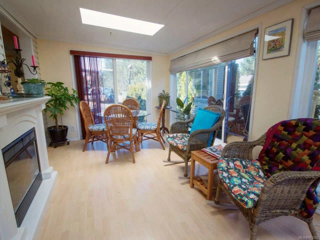 4 of 12 - 3100 Rinvold Rd 17, Coombs, BC