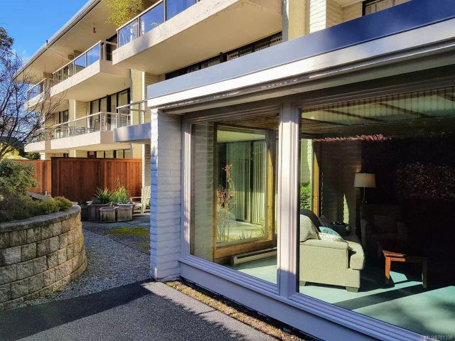 1 of 11 - 1715 Pritchard Rd 301, Cowichan Bay, BC