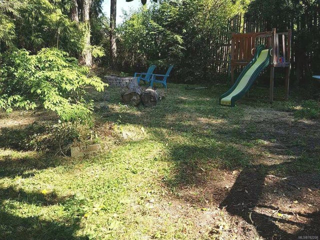 4 of 7 - 1360 Errington Rd, Errington, BC