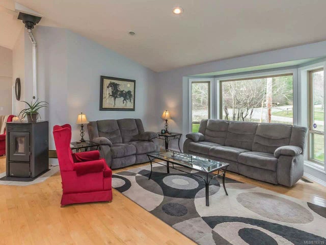 3 of 73 - 1430 Ward Rd, Coombs, BC