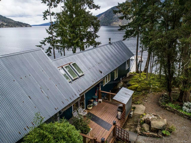 3 of 15 - 7933 Stoney Hill Rd, Duncan, BC