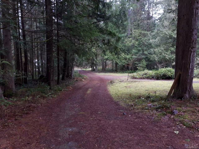 3 of 18 - 1904 Grafton Ave, Errington, BC