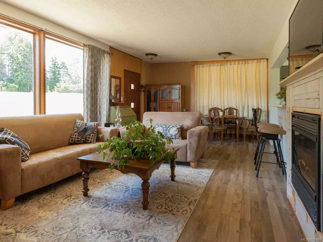 3 of 46 - 3297 Kirk Rd, Coombs, BC