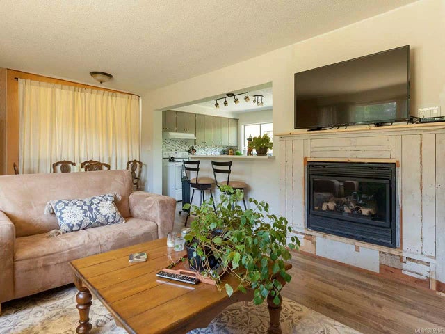 4 of 46 - 3297 Kirk Rd, Coombs, BC