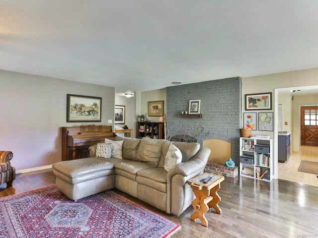 4 of 30 - 2285 Grafton Ave, Coombs, BC