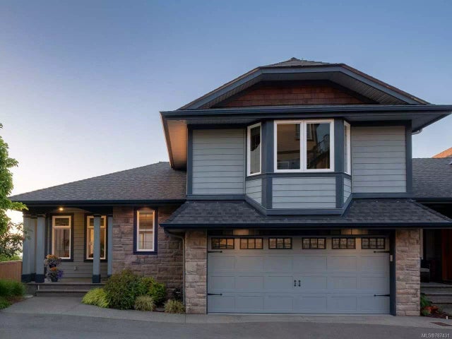 1 of 30 - 1715 Wilmot Rd 101, Cowichan Bay, BC