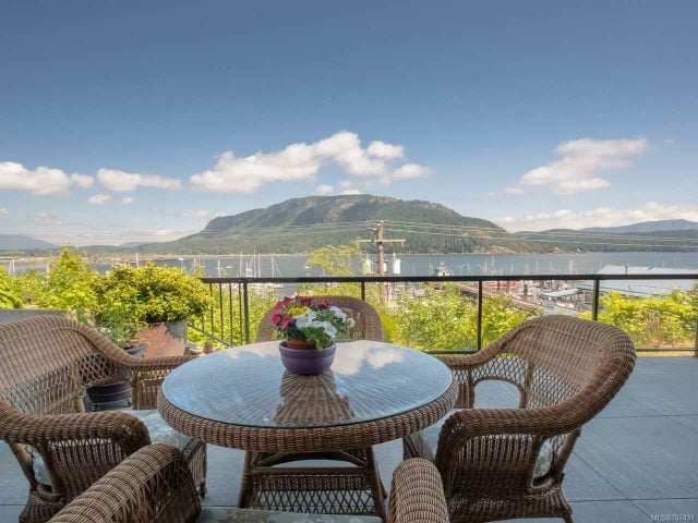 2 of 30 - 1715 Wilmot Rd 101, Cowichan Bay, BC