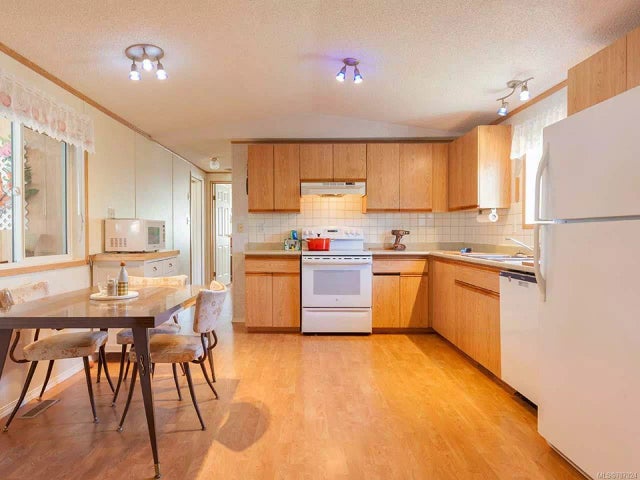 2 of 19 - 1050 Bowlby Rd 12a, Errington, BC