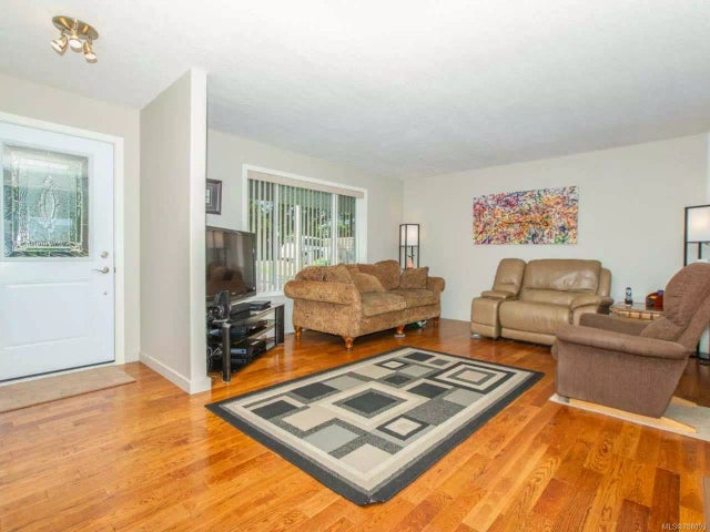 3 of 18 - 1749 Ordano Rd, Cowichan Bay, BC