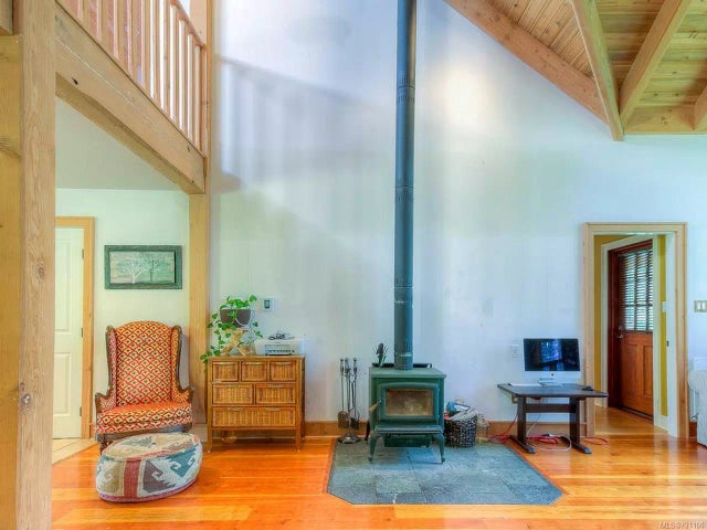 4 of 26 - 1561 Sierra Rd, Errington, BC