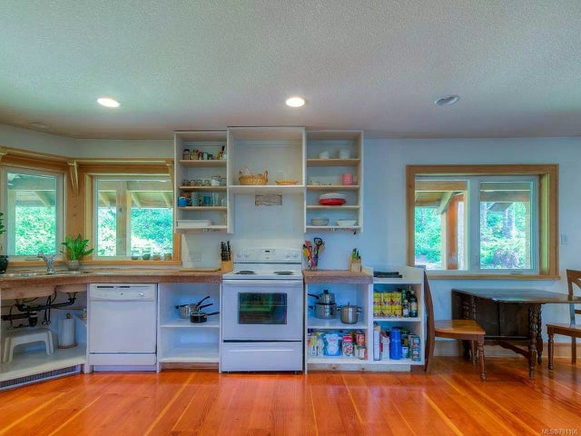 5 of 26 - 1561 Sierra Rd, Errington, BC