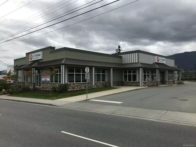 2 of 5 - 1815 Bowen Rd, Nanaimo, BC