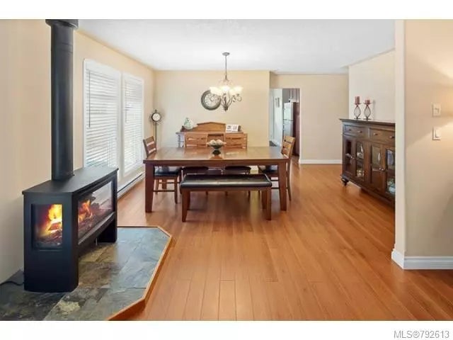 3 of 20 - 4610 Casalinda Pl, Cowichan Bay, BC