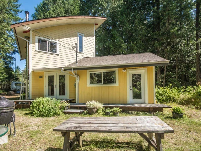1 of 24 - 1944 Fisher Rd, Errington, BC