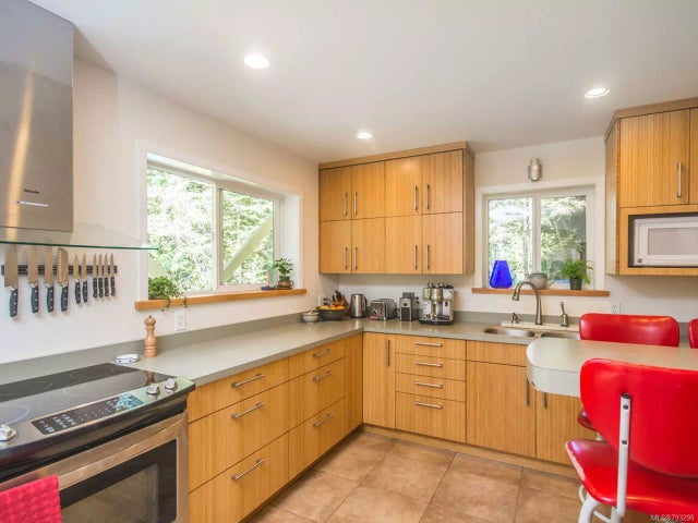 2 of 24 - 1944 Fisher Rd, Errington, BC