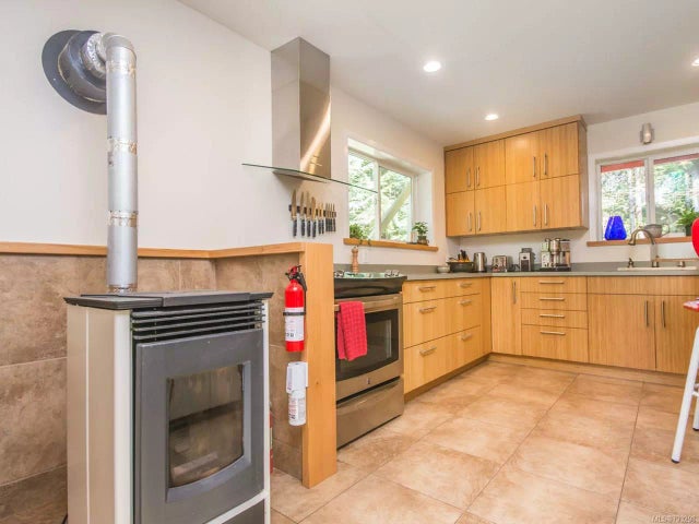 4 of 24 - 1944 Fisher Rd, Errington, BC