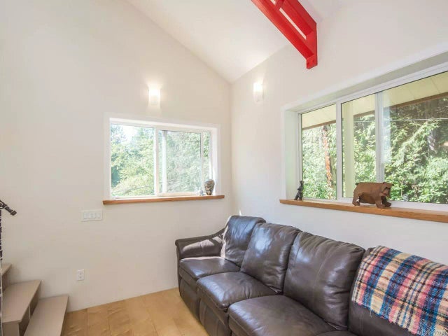 5 of 24 - 1944 Fisher Rd, Errington, BC