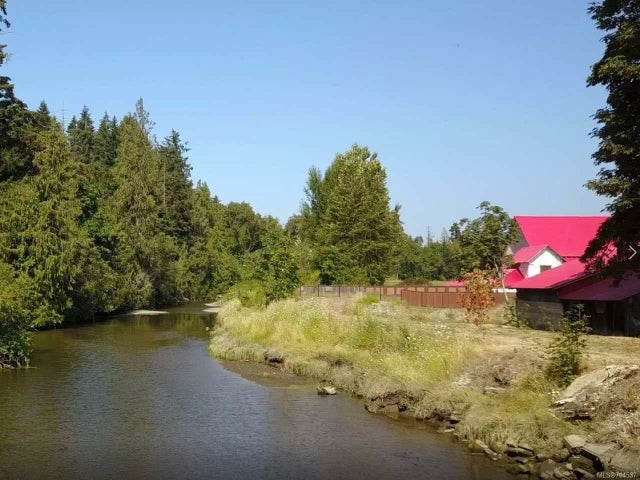 3 of 36 - 2274/2276 Cowichan Bay Rd, Cowichan Bay, BC