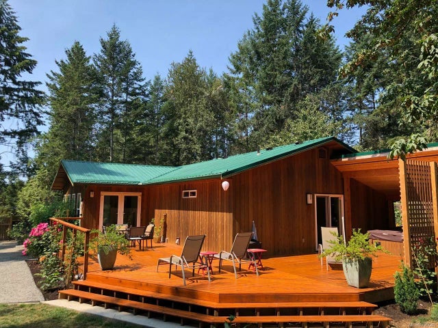 2 of 33 - 626 Little Blvd, Gabriola Island, BC